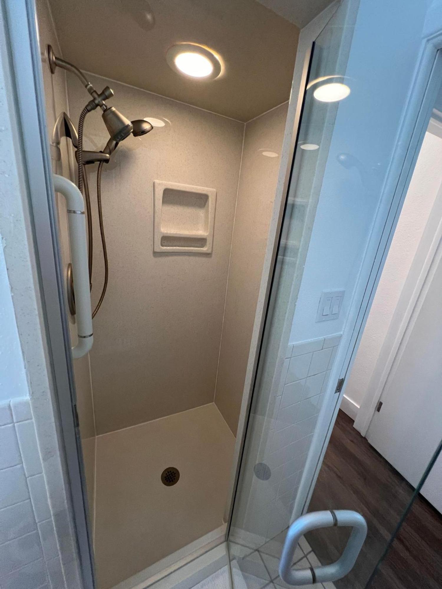 Cozy Private Studio W/Own Yard - 3Mi From Beach Seminole Eksteriør bilde